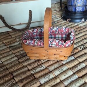 Longaberger 2000 Parsley booking basket with liner, protector & card